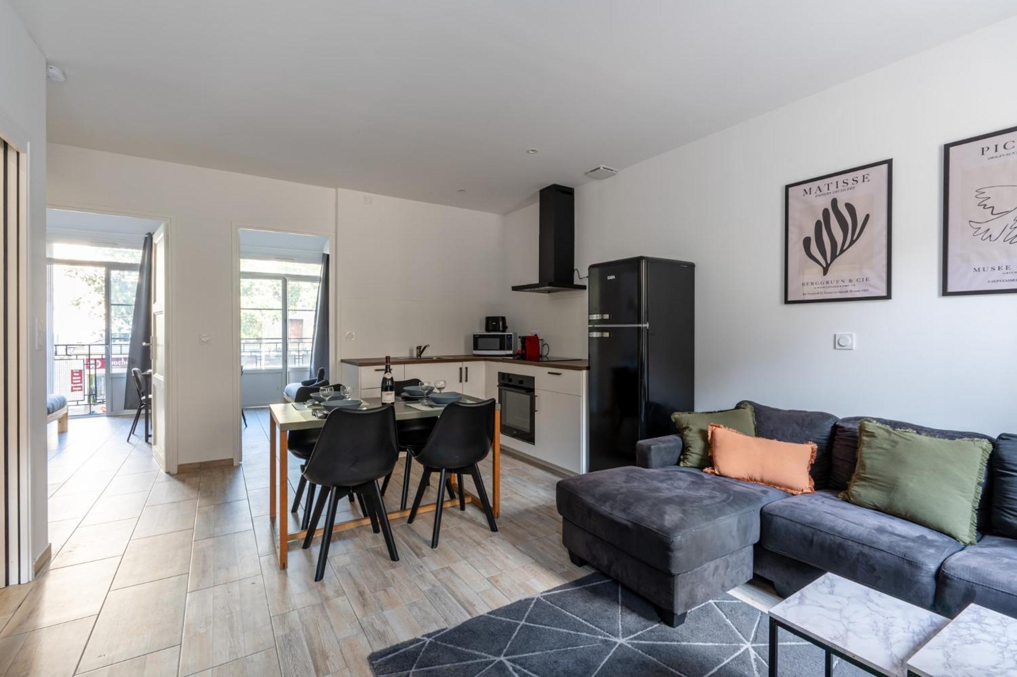 Superbe Appartement Proche Gare Тулон Экстерьер фото